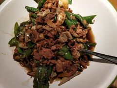 -费大厨辣椒炒肉(万家丽一店)