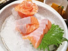三文鱼刺身-和彩放题餐厅(酒仙桥店)