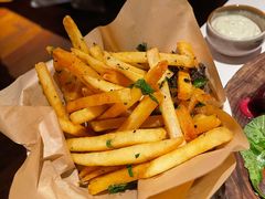 黑松露薯条-Osteria Garden 生蚝花园餐厅(原进贤路店)