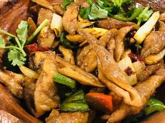-YI PIN JU 一品居中餐厅 中国超市