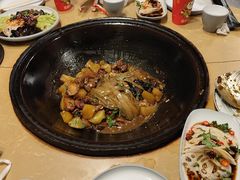 -万里闯关东铁锅炖菜馆(高新旗舰店)