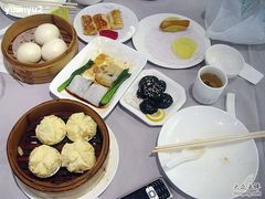 -御花园·粤菜·海鲜火锅(中山公园店)