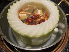 -得意咚瓜·顺德鱼生·冬瓜火锅(深圳首店)