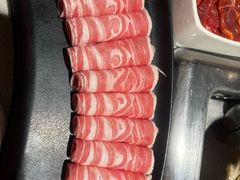 -海底捞火锅鲜切牛肉主题店(长寿路店)