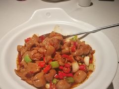 爆碗肥肠-千百味红餐厅·江西菜(绿地双子塔店)