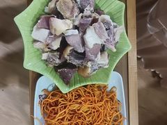 -乙丙丁正宗昭通天麻火腿鸡(总店)