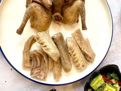 梅子乳鸽-岭南海晏楼(滨江东总店)