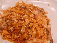 干炒牛肉河粉-百家鸡味馆(清泰店)