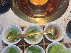 -火凤祥鲜货火锅·清真食品(宁夏总店)