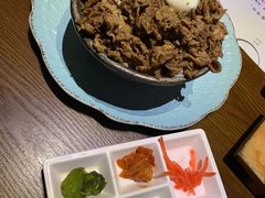 豪华五层牛肉饭-二丁目食堂(铁西星摩尔店)
