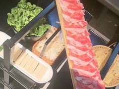 -辣伍鲜毛肚老火锅(元一店)