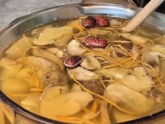 -半山腰·云南菜(侨福芳草地店)