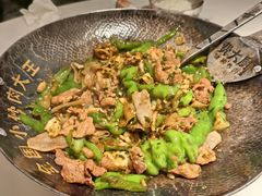 -费大厨辣椒炒肉(黄兴中心广场店)