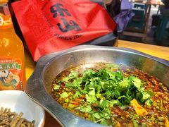 -乐山第一家临江鳝丝(茶坊路店)