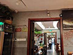 -万记麻辣烫国展总店