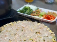 -官塘陈记鱼生·潮汕砂锅粥·牛肉火锅(潮枫路总店)