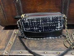 -小飞侠奢侈品回收 寄卖 养护(宝山宝龙广场店)