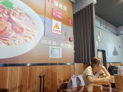-李先生牛肉面大王(济南火车站候车室店)