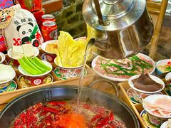 -俏媳妇火锅(宽窄巷子店)