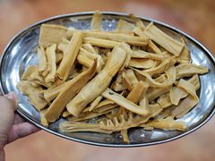 -广宁炭炉鸡煲·富临门饭店