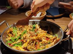 -吃饭皇帝大(长宁龙之梦店)