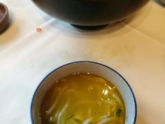 鹅油过桥米线-泓0871臻选云南菜·味庄