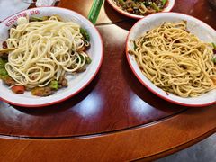 -托克逊老四号餐厅