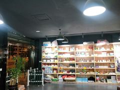 -佳百利宠物(荣乐中路115弄小区店)