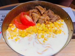 芝士肥牛线食-火山屋台(新街口创始店)