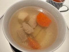 粤式时令汤-炳胜私厨(万象前海店)