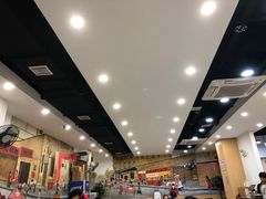 -江城燕子大排档(江汉路步行街店)