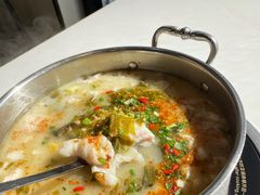 -德林酸菜鱼火锅(南丹店)