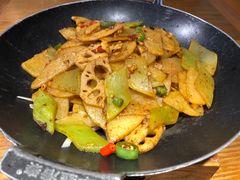 -苗小坛酸汤鱼(酒仙桥店)