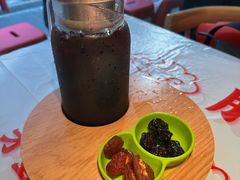 -肥肥虾庄·金牌油焖大虾(汉街SKP店)
