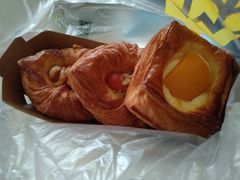 黄桃小不点面包-味多美蛋糕(梨园店)