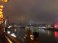 -小天鹅火锅·一线江景洪鼎旗舰店(洪崖洞店)
