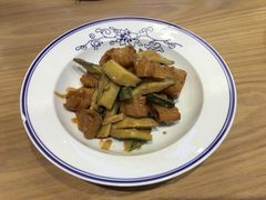 黄瓜拌油条-西北45°(世茂广场店)