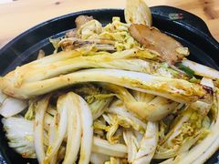 砂锅娃娃菜-黄牛肉馆·皖南土菜