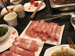 -百年川椒重庆老火锅(光谷店)