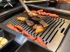 -臻牛烤肉