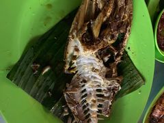 -明记烧鱼美味店