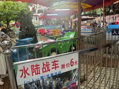 -顺德大良半月城游乐场