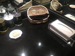 -北京保利大厦酒店(东四十条地铁站店)