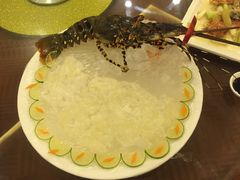 -顺峰渔港中国人的餐厅