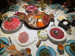 -墨居上隐·院子里火锅(峨眉店)