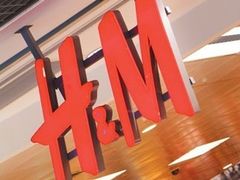 -H&M(天一广场店)