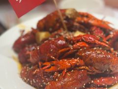 油焖小龙虾-侠舍·江湖烤全羊·大排档(沌口总店)