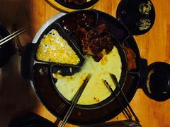 -肥肥虾庄·金牌油焖大虾(杨园滨江时代walk店)