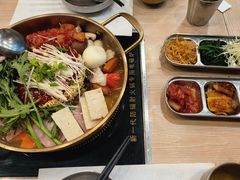 -The bon House李本家韩国料理(玉林生活广场店)