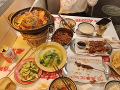 -老表记广西宵夜螺蛳鸭脚煲(东盟店)